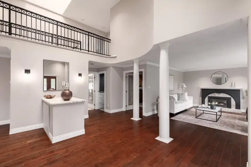 3557 W 36TH AVENUE - photo 2 of 37