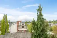 466 8328 207A STREET - thumbnail 23