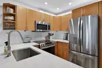 330 210 W 2ND STREET - thumbnail 4