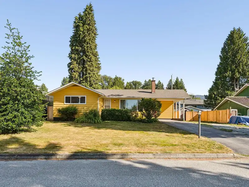 1341 BARBERRY DRIVE - photo 2 of 28