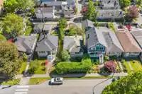 880 E 33RD AVENUE - thumbnail 3