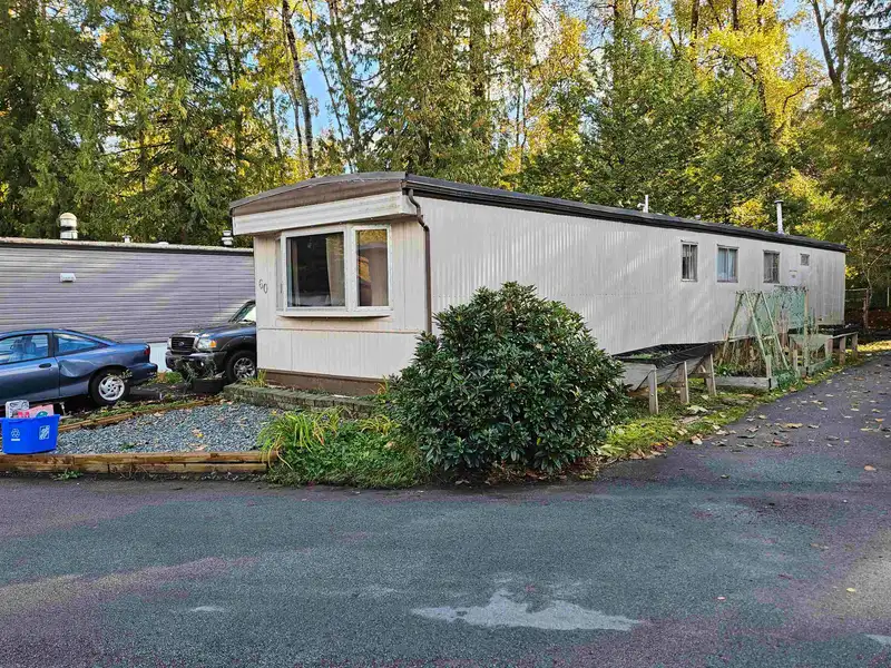 60 8220 KING GEORGE BOULEVARD - photo 1 of 16