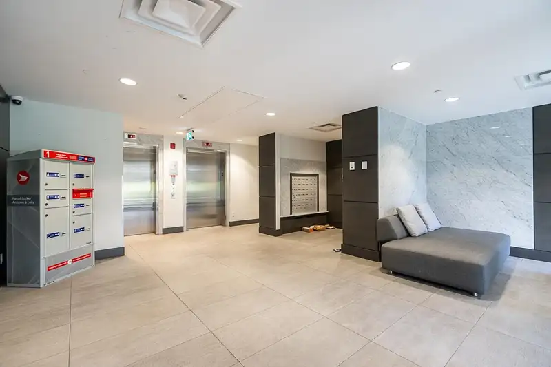 217 5033 CAMBIE STREET - photo 4 of 24