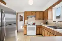 2047 E 52ND AVENUE - thumbnail 11