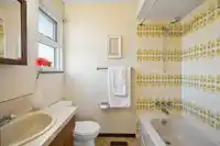 2047 E 52ND AVENUE - thumbnail 18