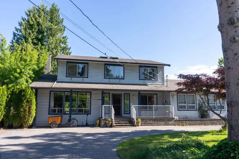 22019 OLD YALE ROAD - photo 2 of 31