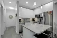 201 19940 BRYDON CRESCENT - thumbnail 4