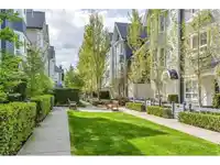 81 8438 207A STREET - thumbnail 37