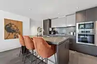 401 888 ARTHUR ERICKSON PLACE - thumbnail 13