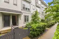 39 15850 85 AVENUE - thumbnail 1