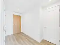 2704 2381 BETA AVENUE - thumbnail 4