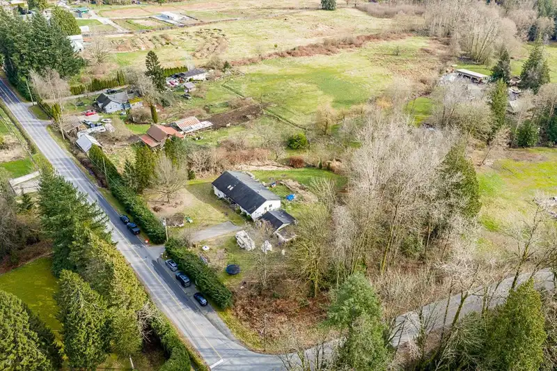 28204 108TH AVENUE - photo 2 of 40