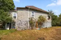 242 N BOYNE STREET - thumbnail 10