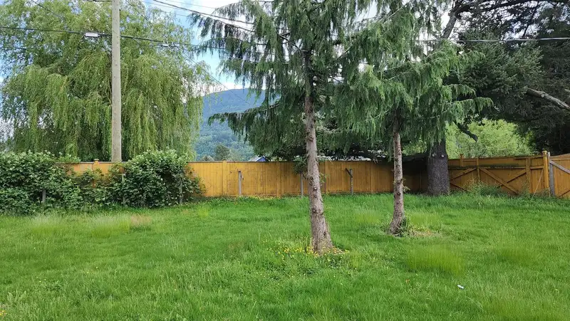 4165 STEWART ROAD - photo 3 of 38