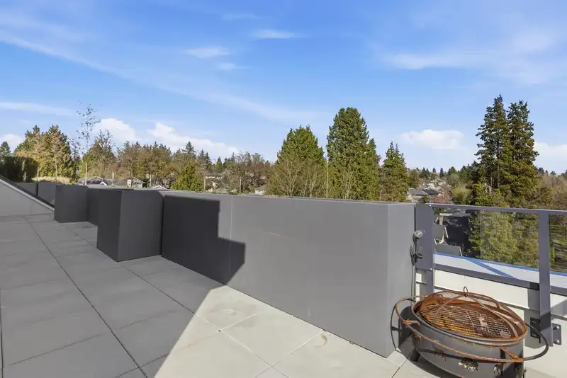 308 3590 W 39TH AVENUE - photo 2 of 24
