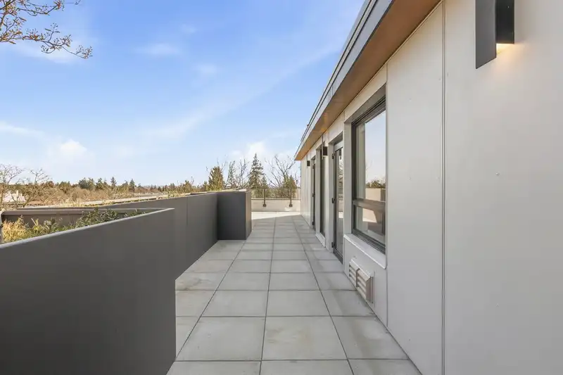308 3590 W 39TH AVENUE - photo 3 of 24