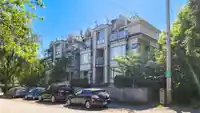 3167 LAUREL STREET - thumbnail 1