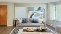 3167 LAUREL STREET - thumbnail 5