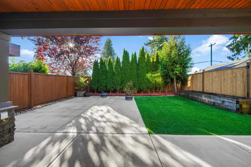 2503 BURIAN DRIVE - photo 3 of 33