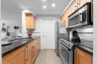 101 2412 ALDER STREET - thumbnail 7
