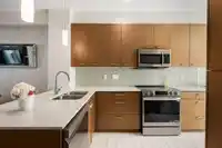 7 7198 BARNET ROAD - thumbnail 2