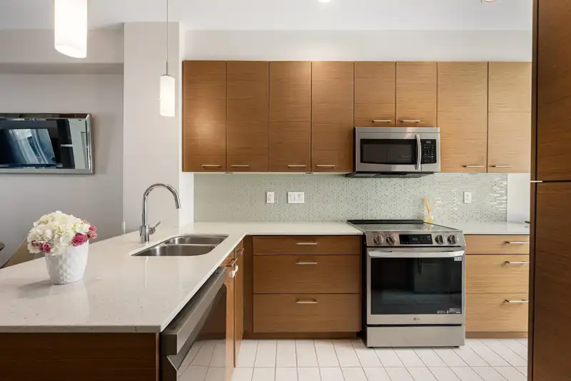 7 7198 BARNET ROAD - photo 2 of 36