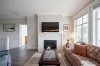 7 7138 210 STREET - thumbnail 17