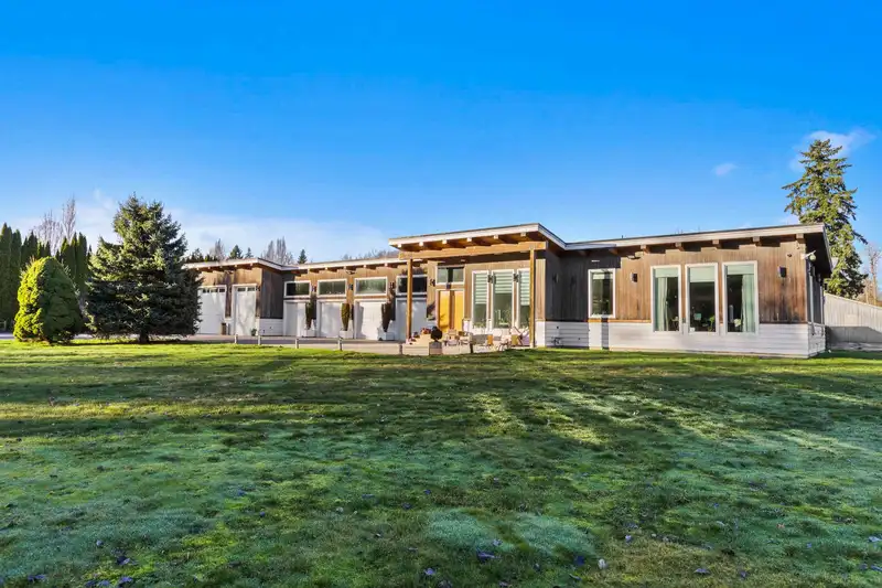 24509 36 AVENUE - photo 1 of 40