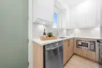 3 3581 HAIDA DRIVE - thumbnail 14