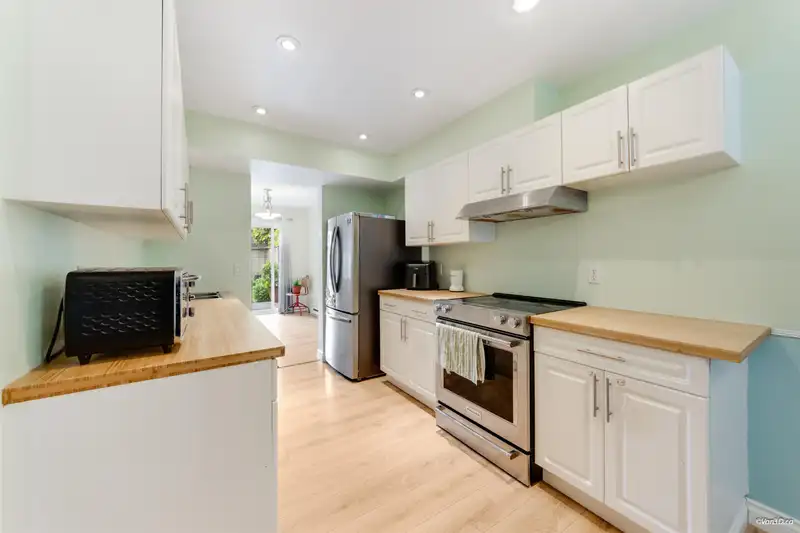 5 6712 BAKER ROAD - photo 4 of 29