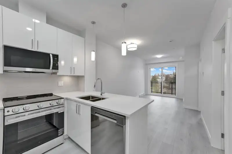 401 33886 PINE STREET - photo 4 of 33