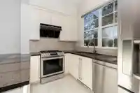 765 W 42ND AVENUE - thumbnail 4