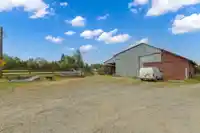 6113 256 STREET - thumbnail 7