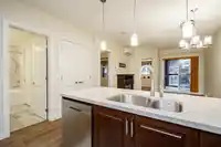 212 8538 203A ST STREET - thumbnail 9