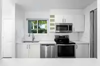 860 BLACKSTOCK ROAD - thumbnail 2