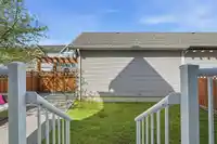 7669 211A STREET - thumbnail 35