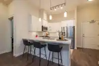609 20325 85 AVENUE - thumbnail 1
