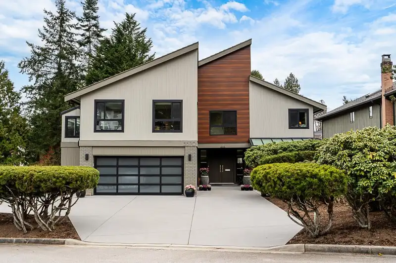 5570 HAMPSTEAD PLACE - photo 1 of 36