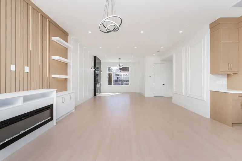 1 14259 PARK DRIVE - photo 4 of 30
