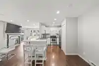 506 301 MAUDE ROAD - thumbnail 5