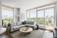 1904 3888 EVERGREEN PLACE - thumbnail 1
