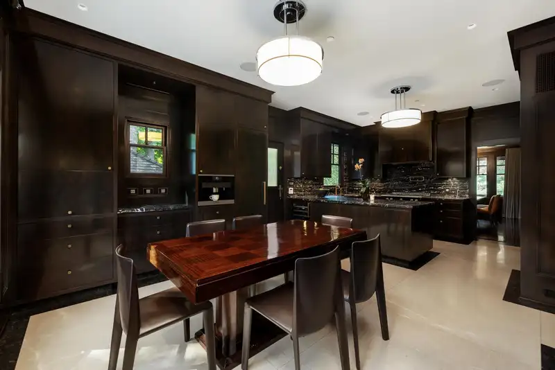 3538 CYPRESS STREET - photo 4 of 39