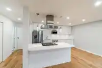 106 20460 54 AVENUE - thumbnail 2