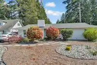 11750 195A STREET - thumbnail 2