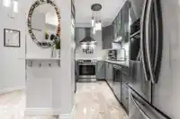 204 815 FIRST STREET - thumbnail 3