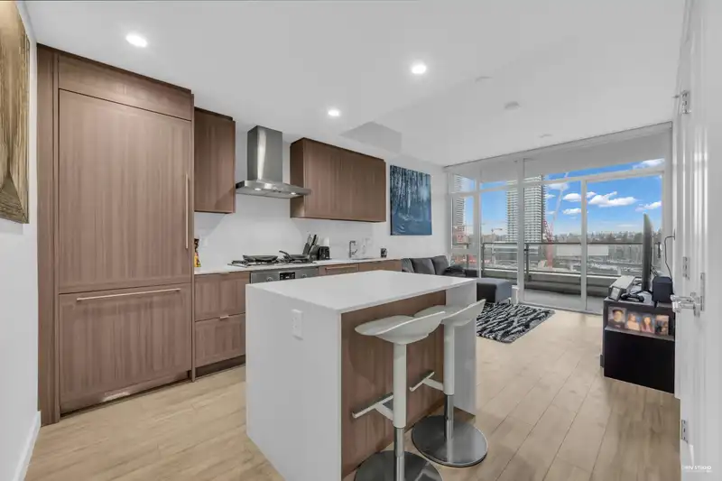 1805 2351 BETA AVENUE - photo 4 of 32