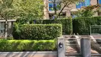 1040 QUEBEC STREET - thumbnail 1