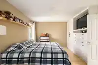 9477 209 STREET - thumbnail 22