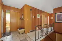 2822 UPLAND CRESCENT - thumbnail 13