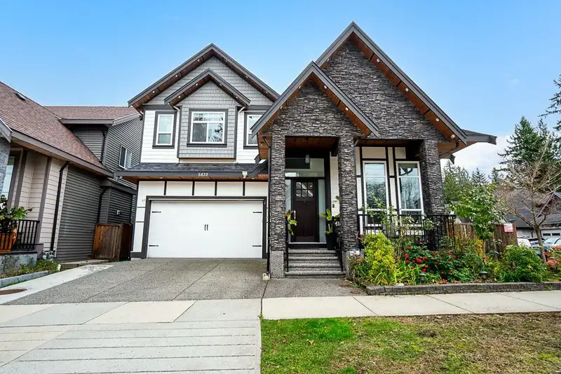 5832 140A PLACE - photo 1 of 5